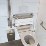 Installation d’un WC pour les handicapés